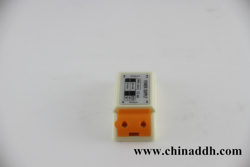 Nhựa Trường hợp 24W Triac Dimmable LED Driver với PFC&amp;gt; 0,95