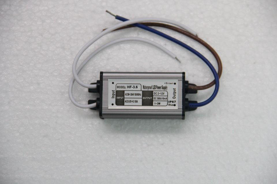 Không thấm nước IP68 50Hz liên tục hiện tại 12 Volt DC Power Supply 300mA Đối với đèn LED chiếu sáng