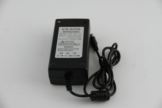 Ổn định 48W Quy định Switching AC DC Power Adapter 12V DC 50Hz Với EMI lọc