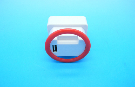 FCC Part 15 Class B phổ USB Sạc du lịch 5V 10W CE Đối với điện thoại thông minh