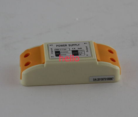 ứng dụng rộng rãi 1A MINI 80 * 32 * 22mm trường hợp nhựa 12V DC LED Nguồn cung cấp