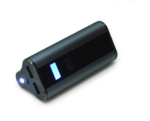 Điện thoại di động / xe 5V Mobile Power Supply WIth 7800mAh LED