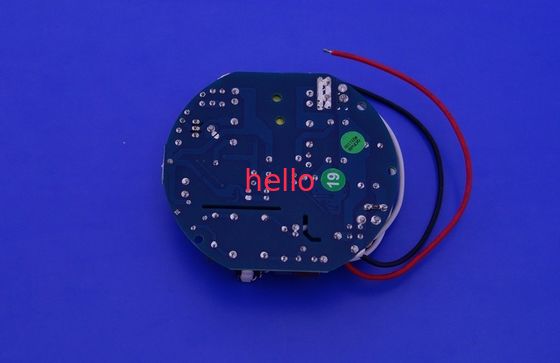 Vỏ đúc ngoài trời liên tục hiện tại LED cung cấp năng lượng Trình điều khiển chuẩn