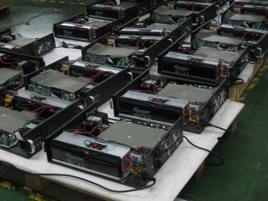 RS232 Hoặc USB 230V Rack Mount Ups 2KVA 3KVA liên tục Power Supply