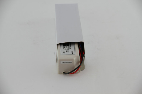 300 VAC 3A 36W Điện áp liên tục chống thấm nước LED Driver Full Range Đối với Camera