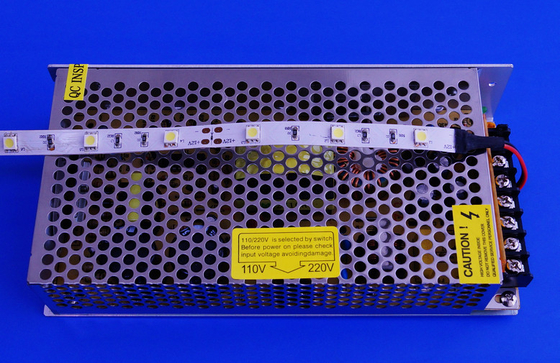 Trình điều khiển điện áp không đổi LED 120 W, tích hợp trình điều khiển led công suất cao
