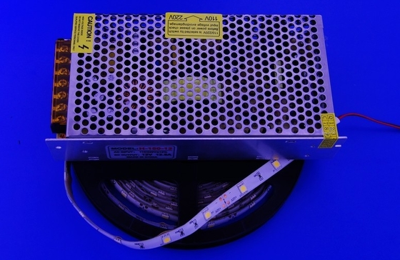 Bộ điều khiển điện áp không đổi LED cho đèn dải, đèn trong nhà, đèn công nghiệp