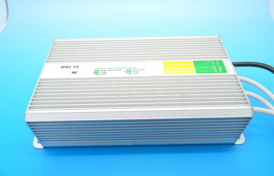 Hiệu quả cao LED điều khiển chống nước