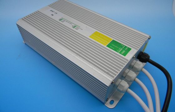 Hiệu quả cao LED điều khiển chống nước