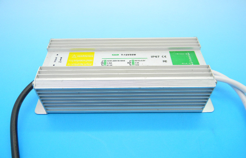 IP67 LED điều khiển chống nước DC12V 50W Over Voltage, tác động kháng chiến